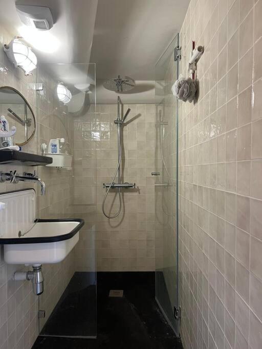 Suite Versailles Quartier Saint-Louis 6 Personnes ภายนอก รูปภาพ